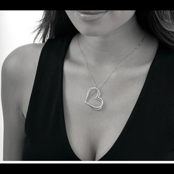 Vera Wang Rose Gold Kindred Heart Diamond Necklace - Picture 5 of 5